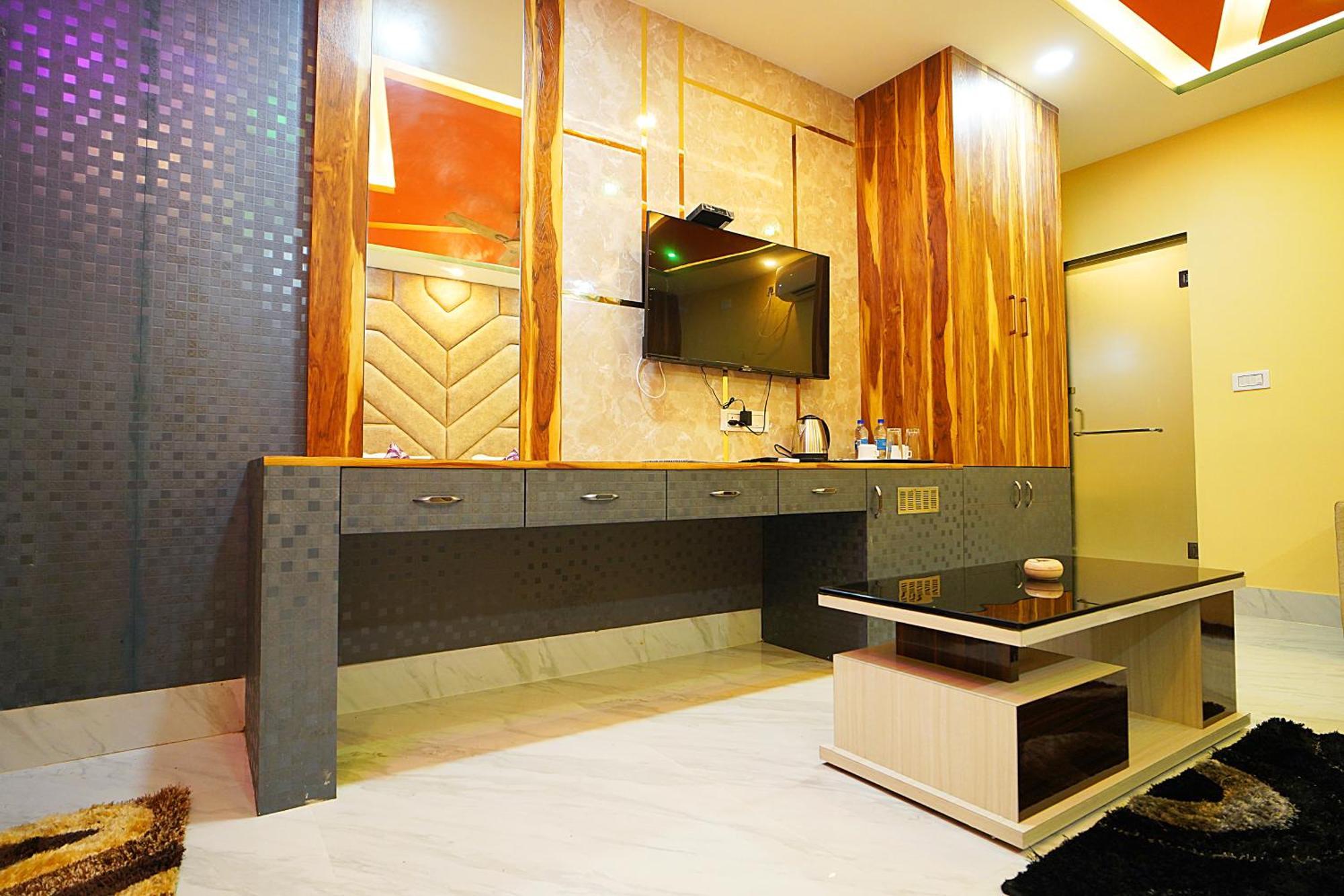 Goa Beach Resort On Beach Mandarmani Exterior photo