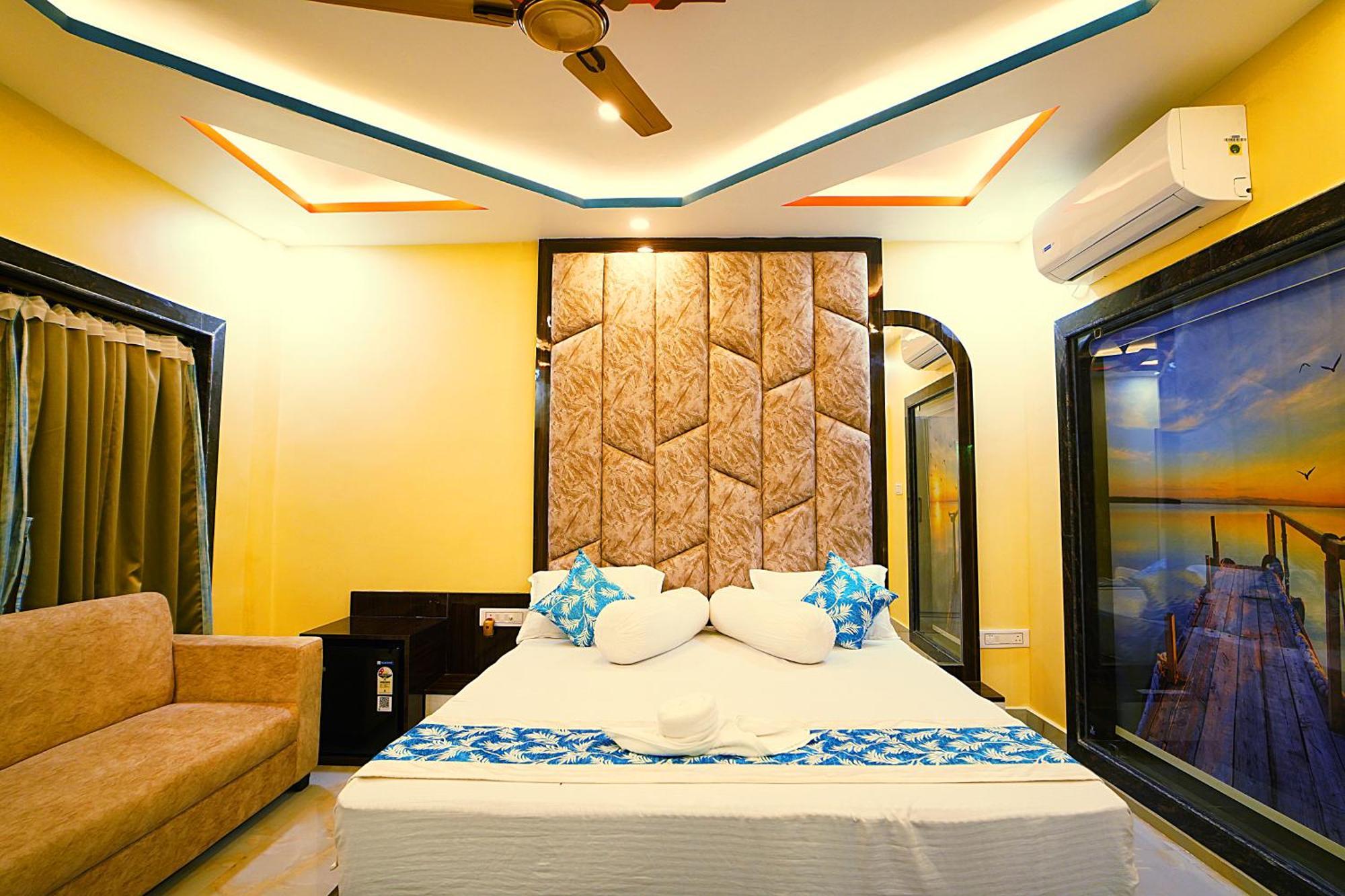 Goa Beach Resort On Beach Mandarmani Exterior photo