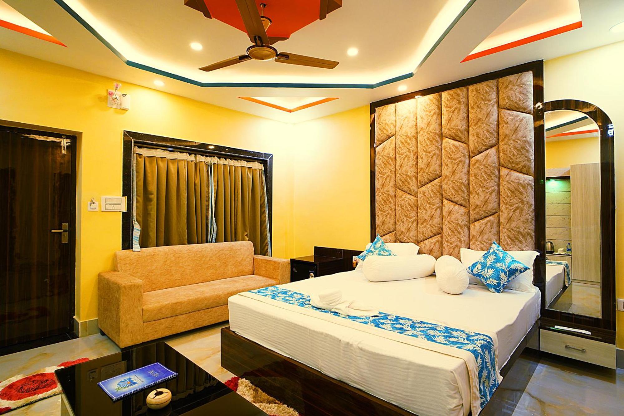 Goa Beach Resort On Beach Mandarmani Exterior photo